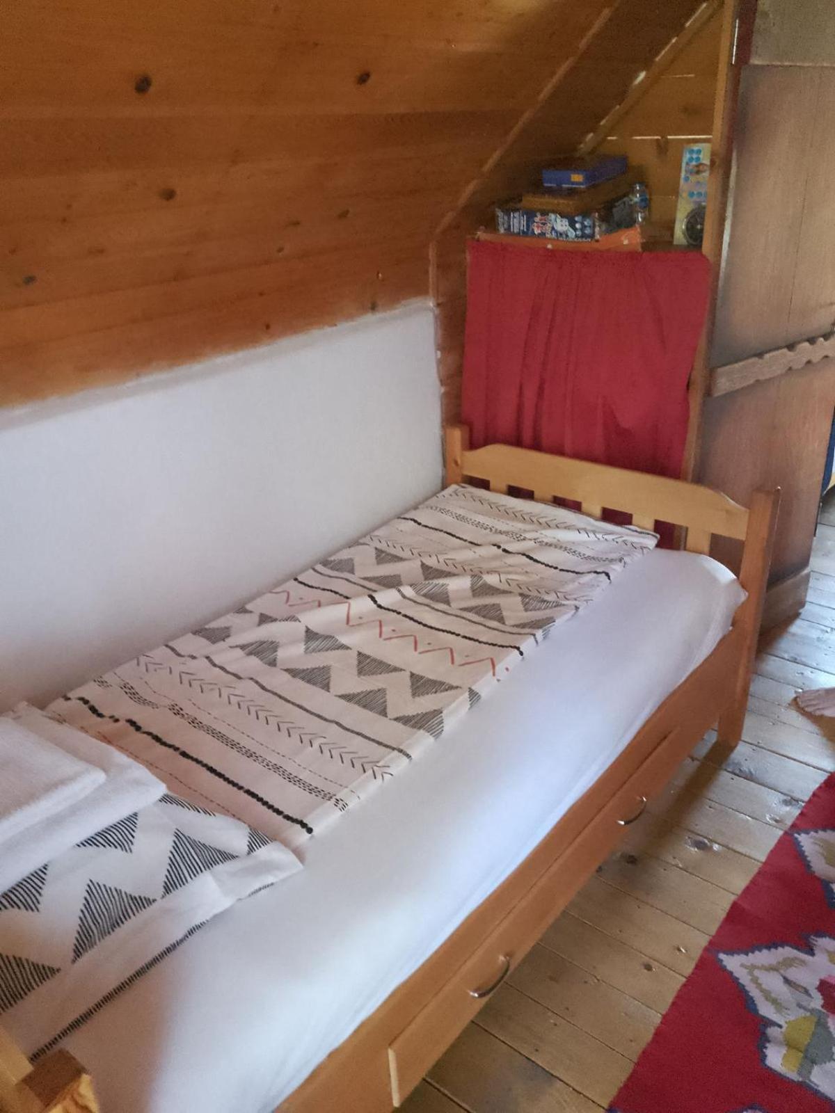 Apartmani Planinska Kuca, Jagodnja Krupanj Zewnętrze zdjęcie